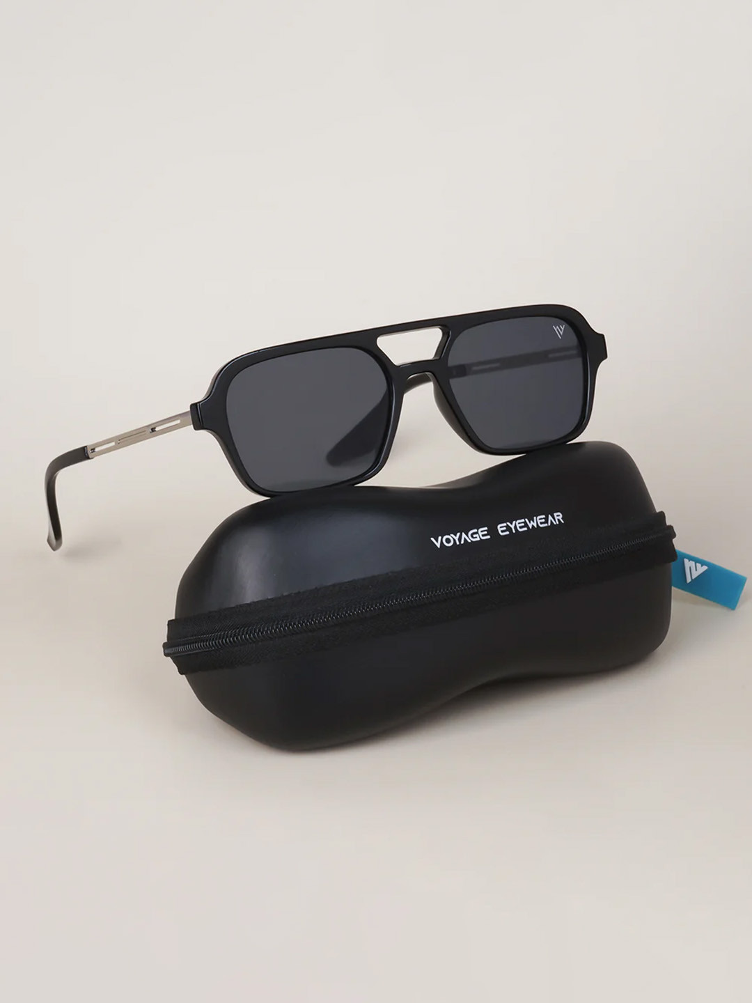 

Voyage Unisex Wayfarer Sunglasses with UV Protected Lens, Black