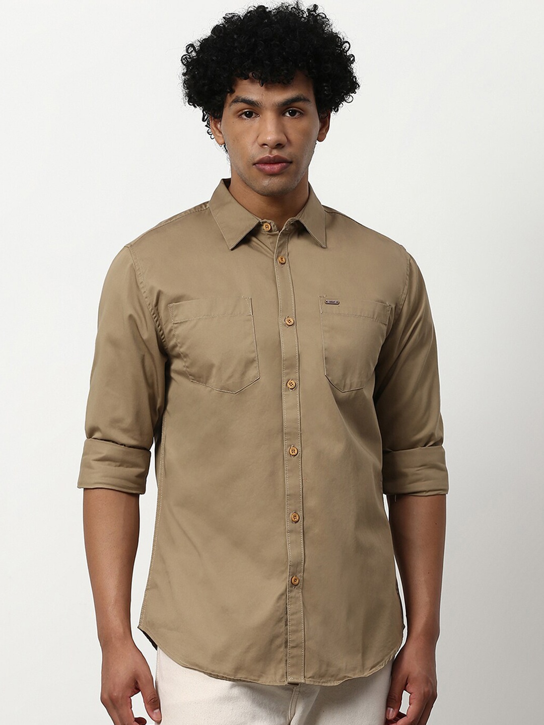 

abof Men Beige Spread Collar Casual Shirt