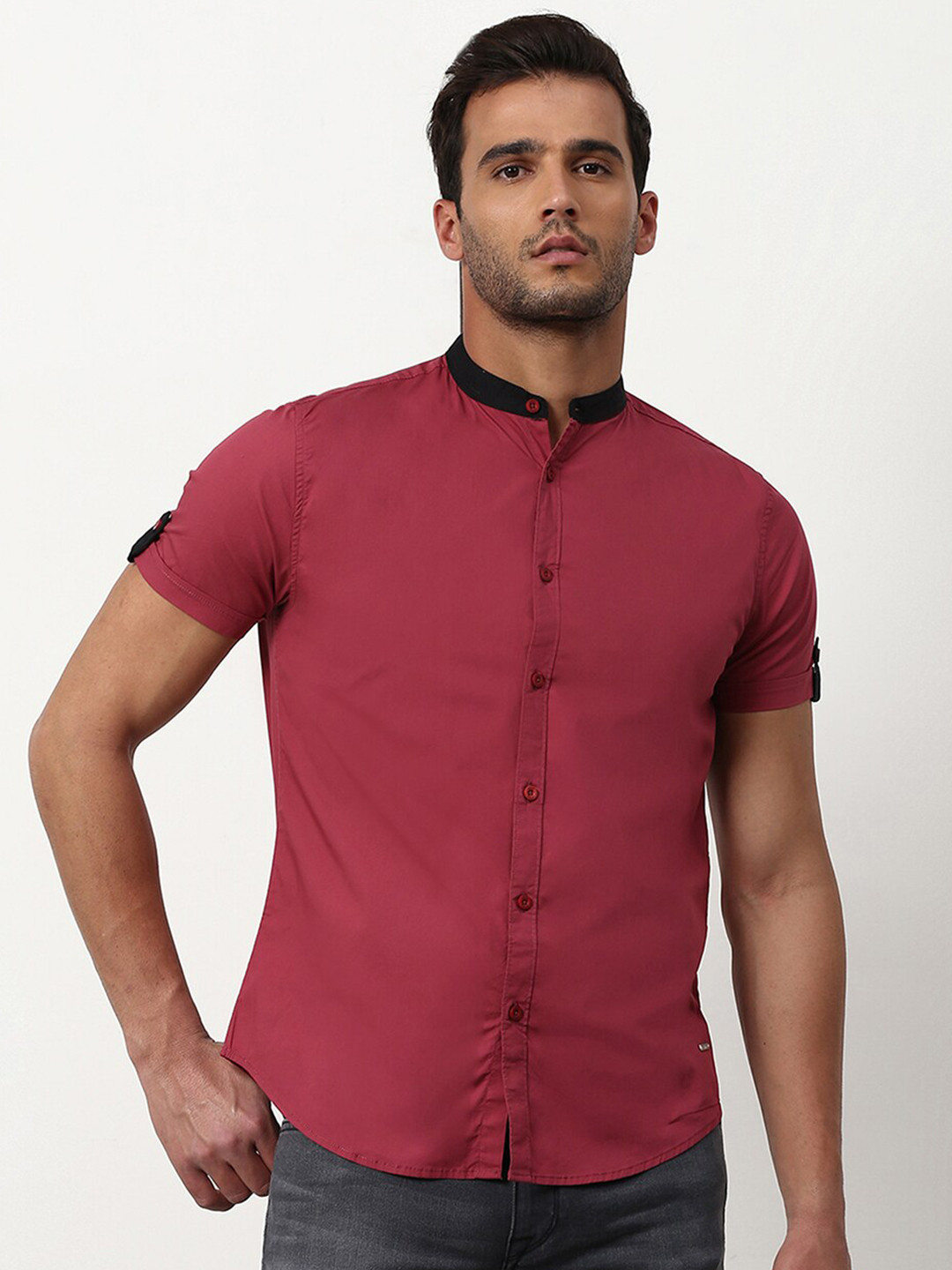 

abof Men Olive Green Solid Casual Shirt, Maroon
