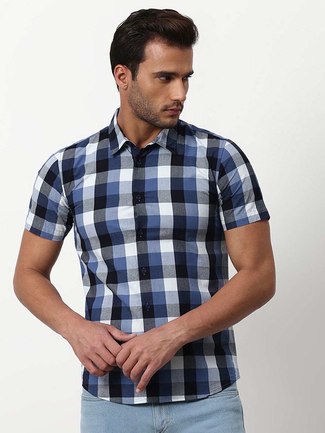 

abof Men Blue Buffalo Checks Casual Shirt