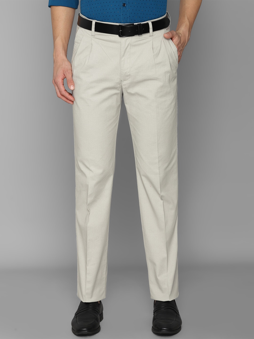 

Allen Solly Men Cream-Coloured Pleated Trousers