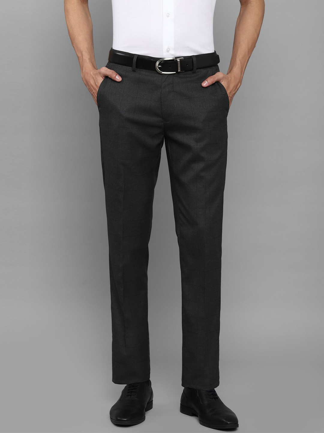 

Louis Philippe Men Black Slim Fit Trousers