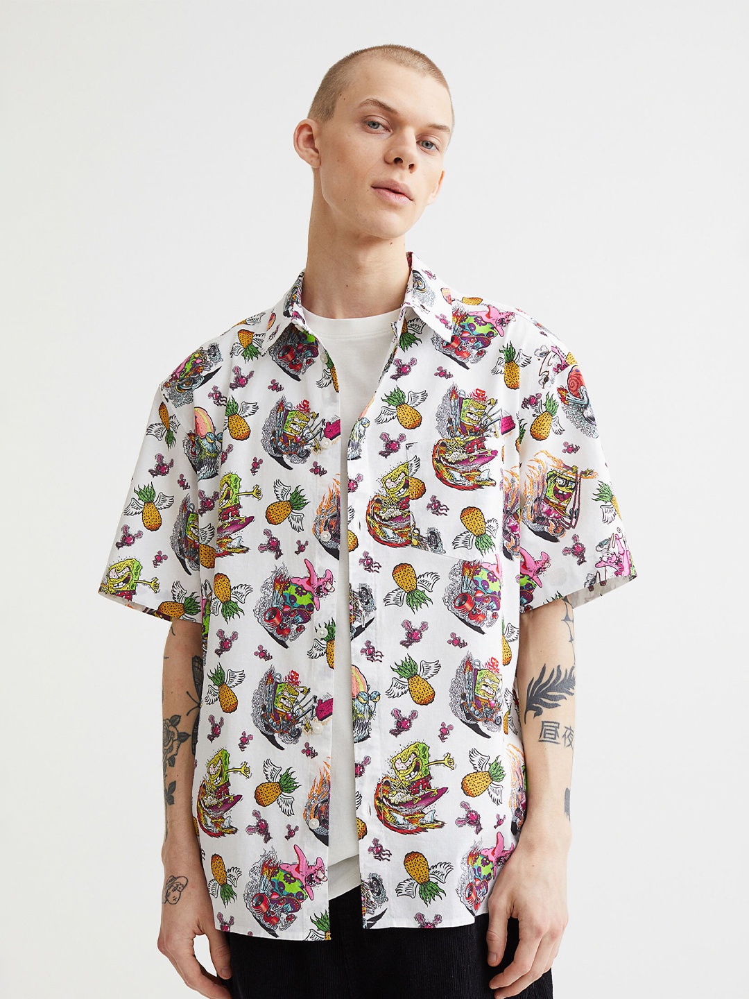 

H&M Men White Regular Fit Short-Sleeved Shirt