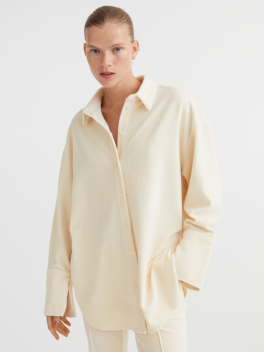 

H&M White Ribbed Velour Shirt