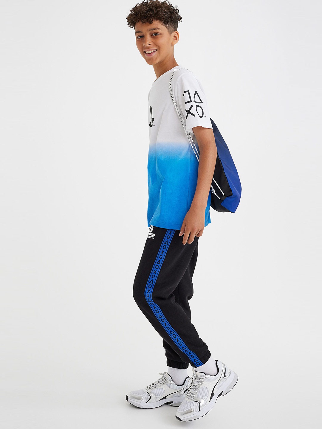 

H&M Boys Blue Printed T-shirt