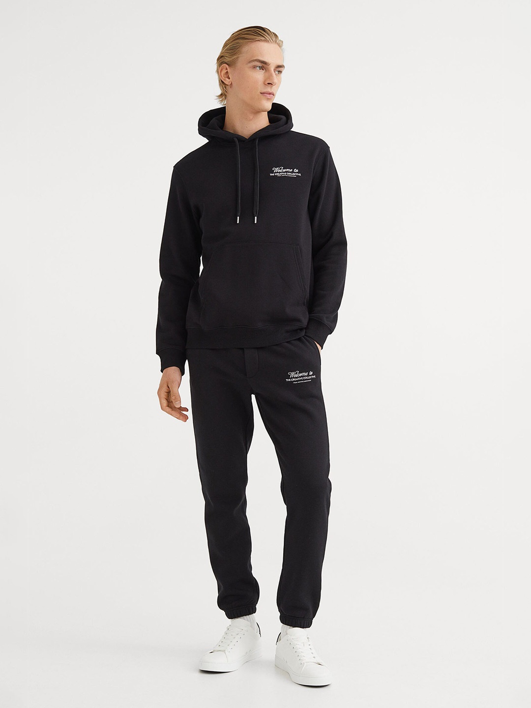

H&M Black Regular Fit Printed Hoodie