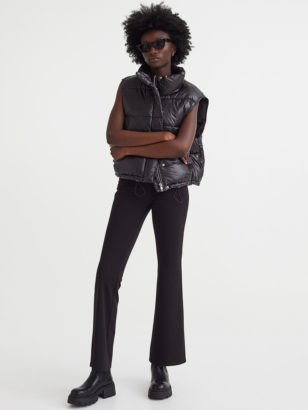 

H&M Black Stand-Up-Collar Puffer Gilet