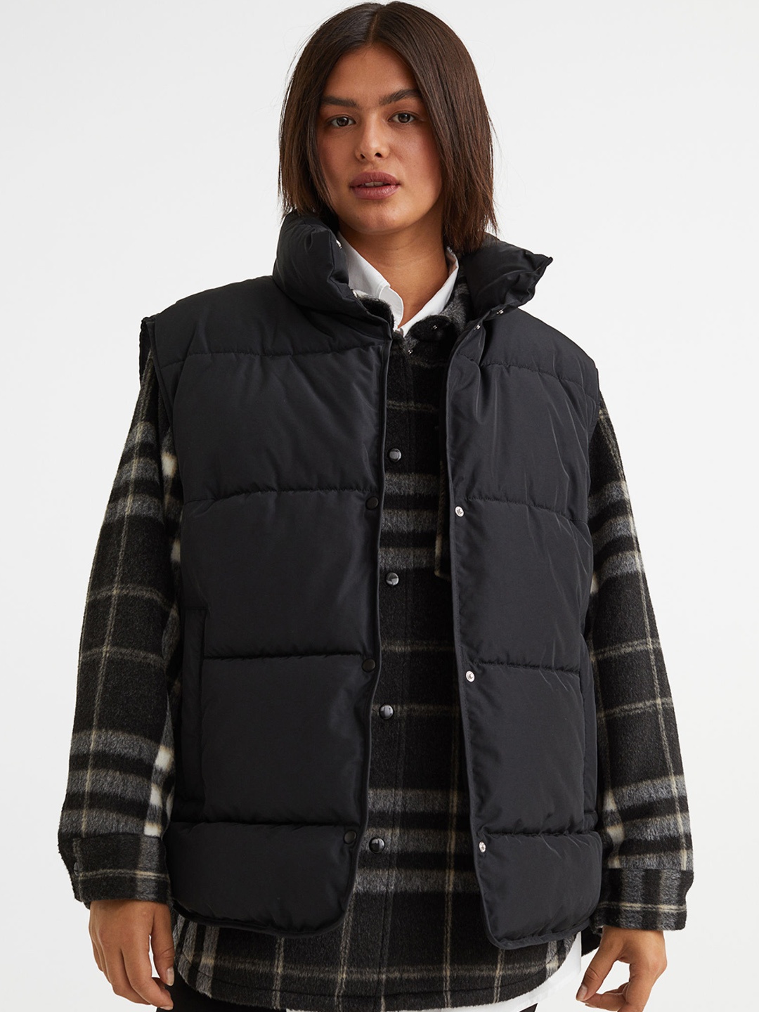 

H&M Women Black Solid Puffer Gilet