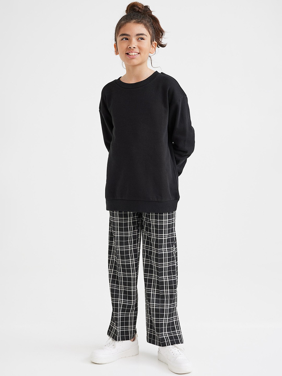 

H&M Girls Black Checked Trousers