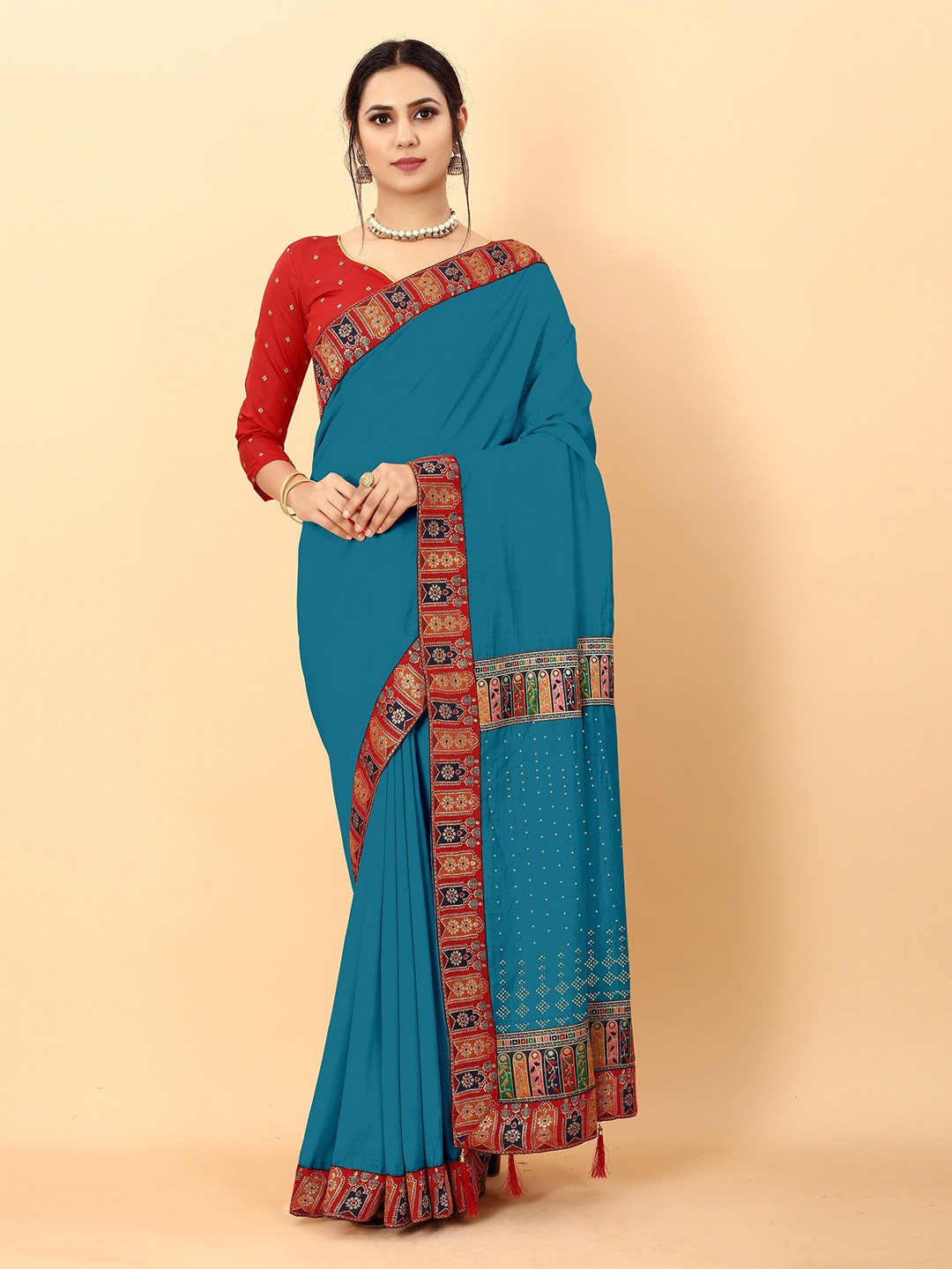 

Hinayat Fashion Turquoise Blue & Red Ethnic Motifs Beads and Stones Maheshwari Saree