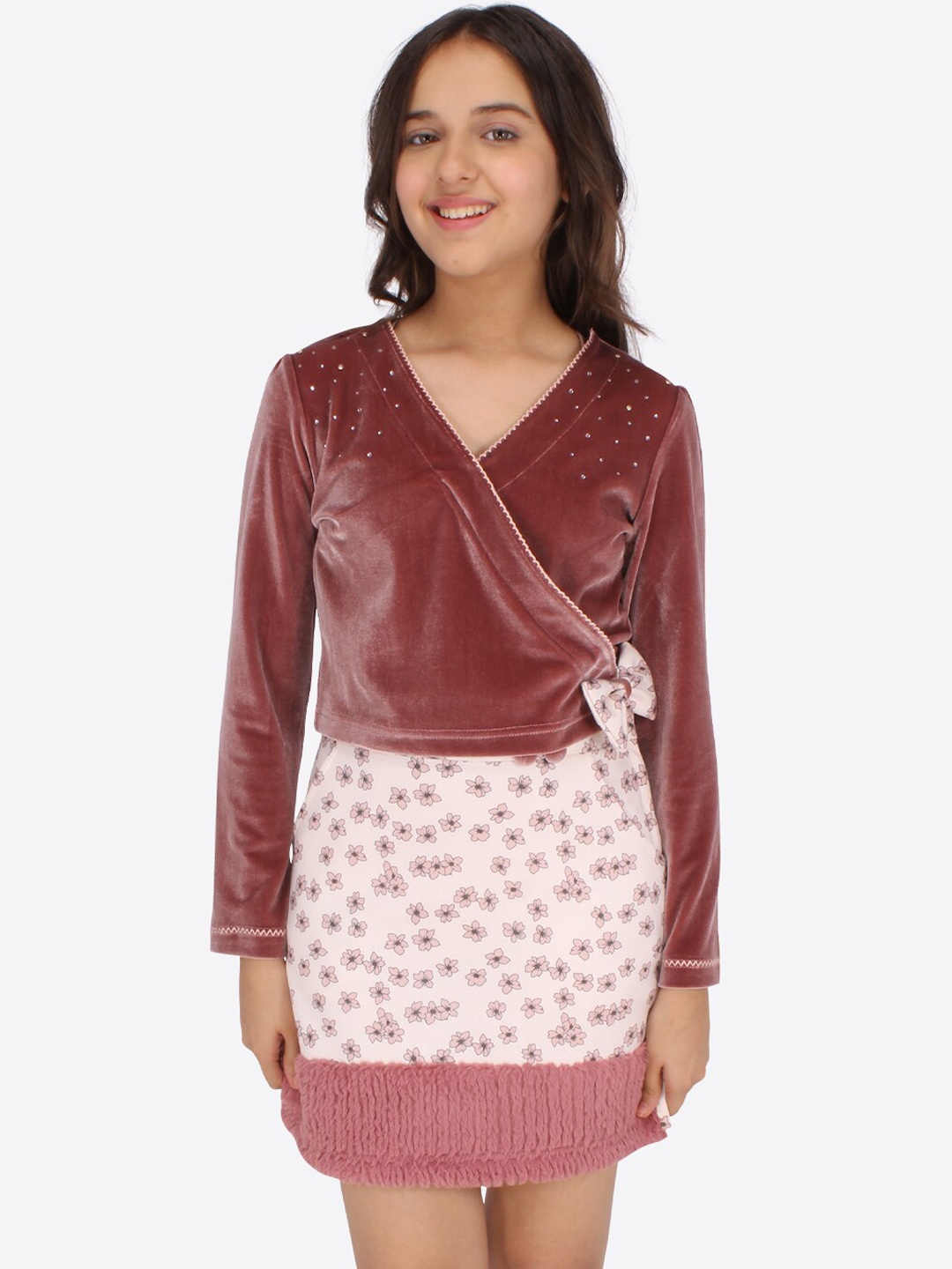 

CUTECUMBER Girls Brown & White Top with Skirt