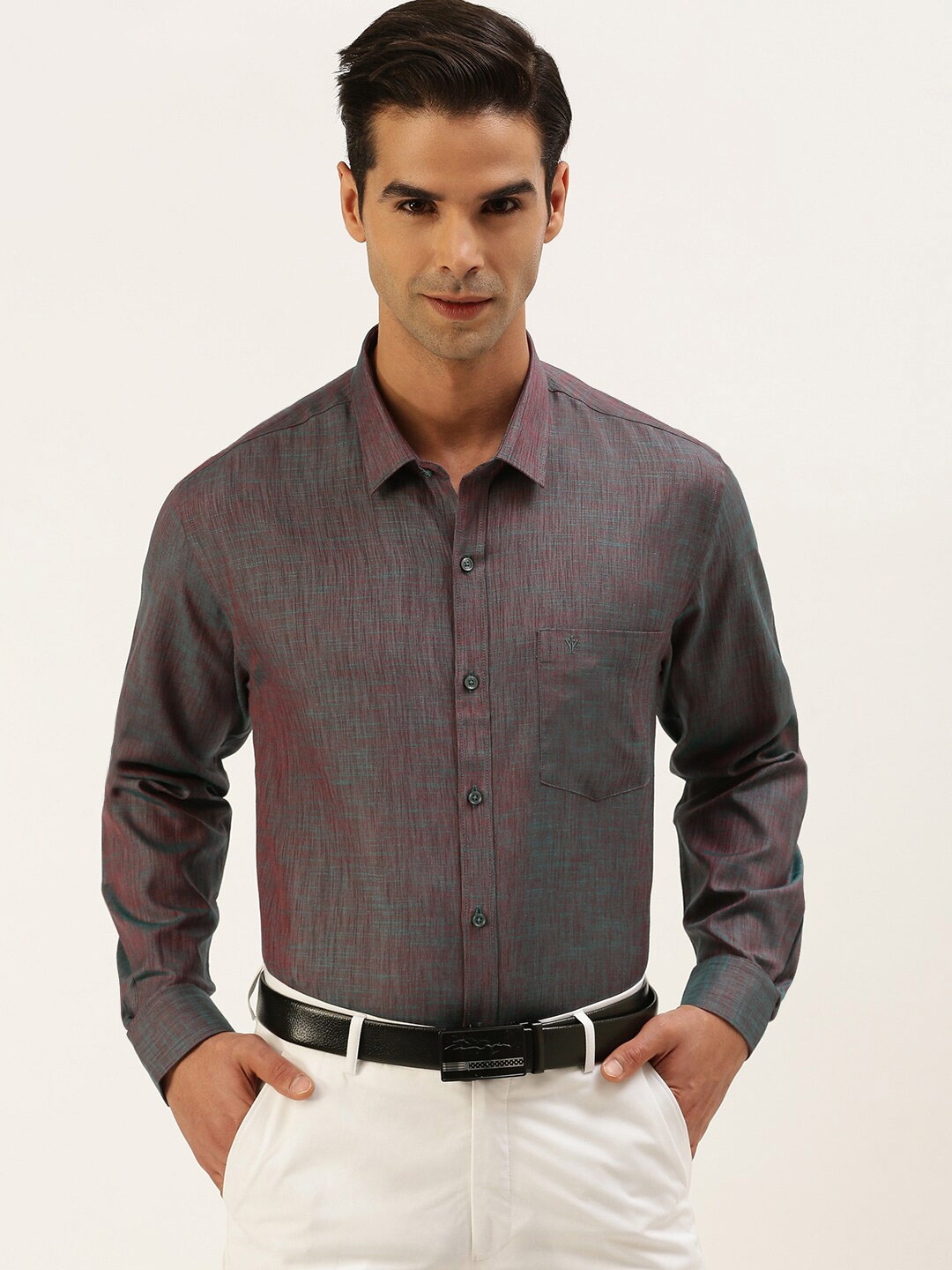 

Ramraj Men Grey Solid Formal Shirt