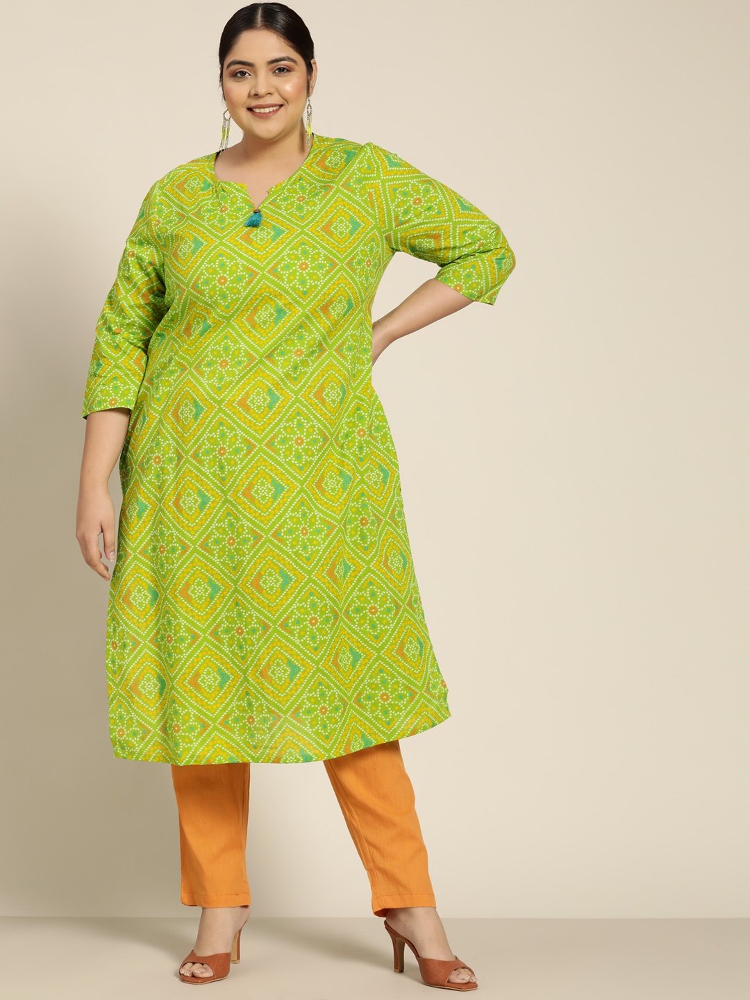 

Sztori Women Plus Size Green & White Pure Cotton Bandhani Printed Kurta