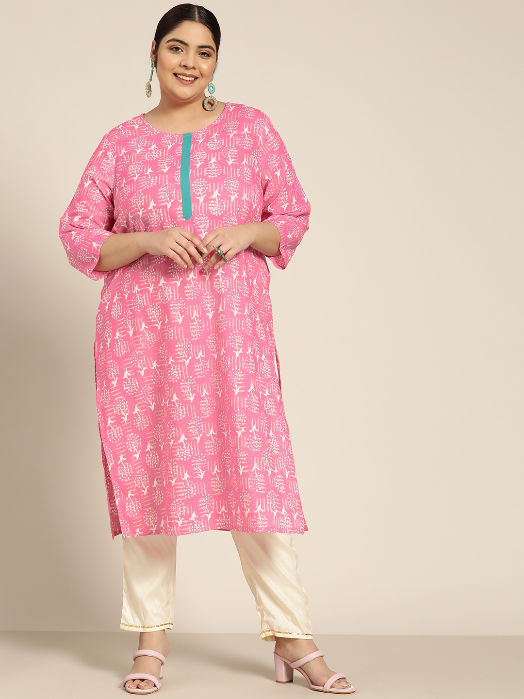 

Sztori Women Pink & White Ethnic Motifs Printed Kurta