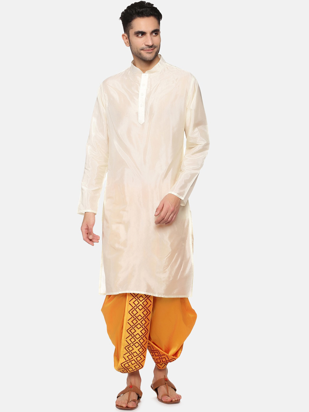 

Sethukrishna Men Cream-Coloured Kurta with Dhoti Pants