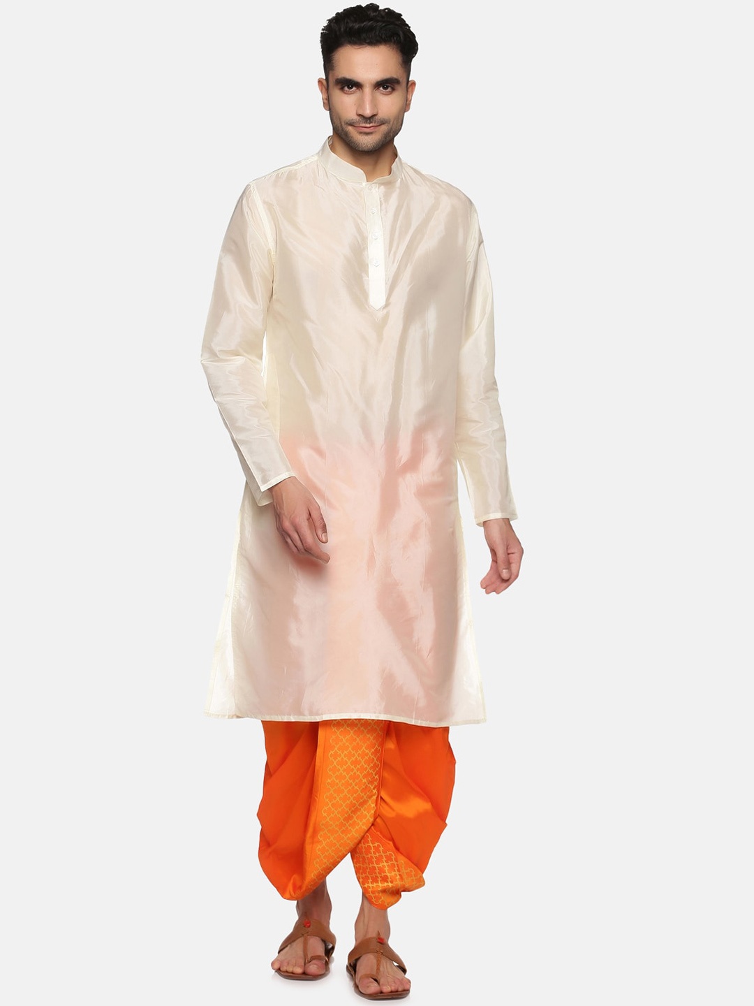 

Sethukrishna Men Cream-Coloured Kurta with Dhoti Pants