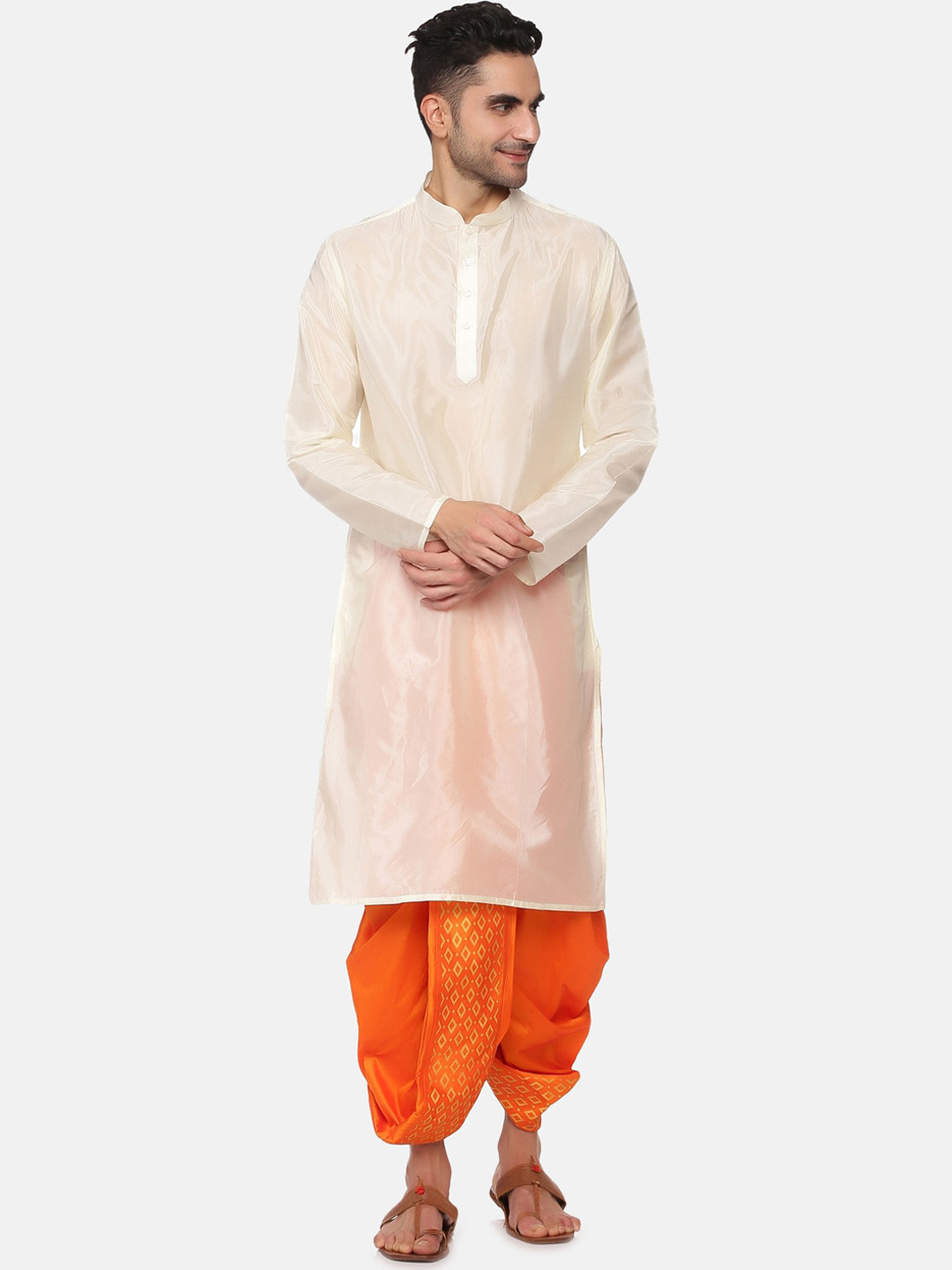 

Sethukrishna Men Cream-Coloured Kurta with Dhoti Pants