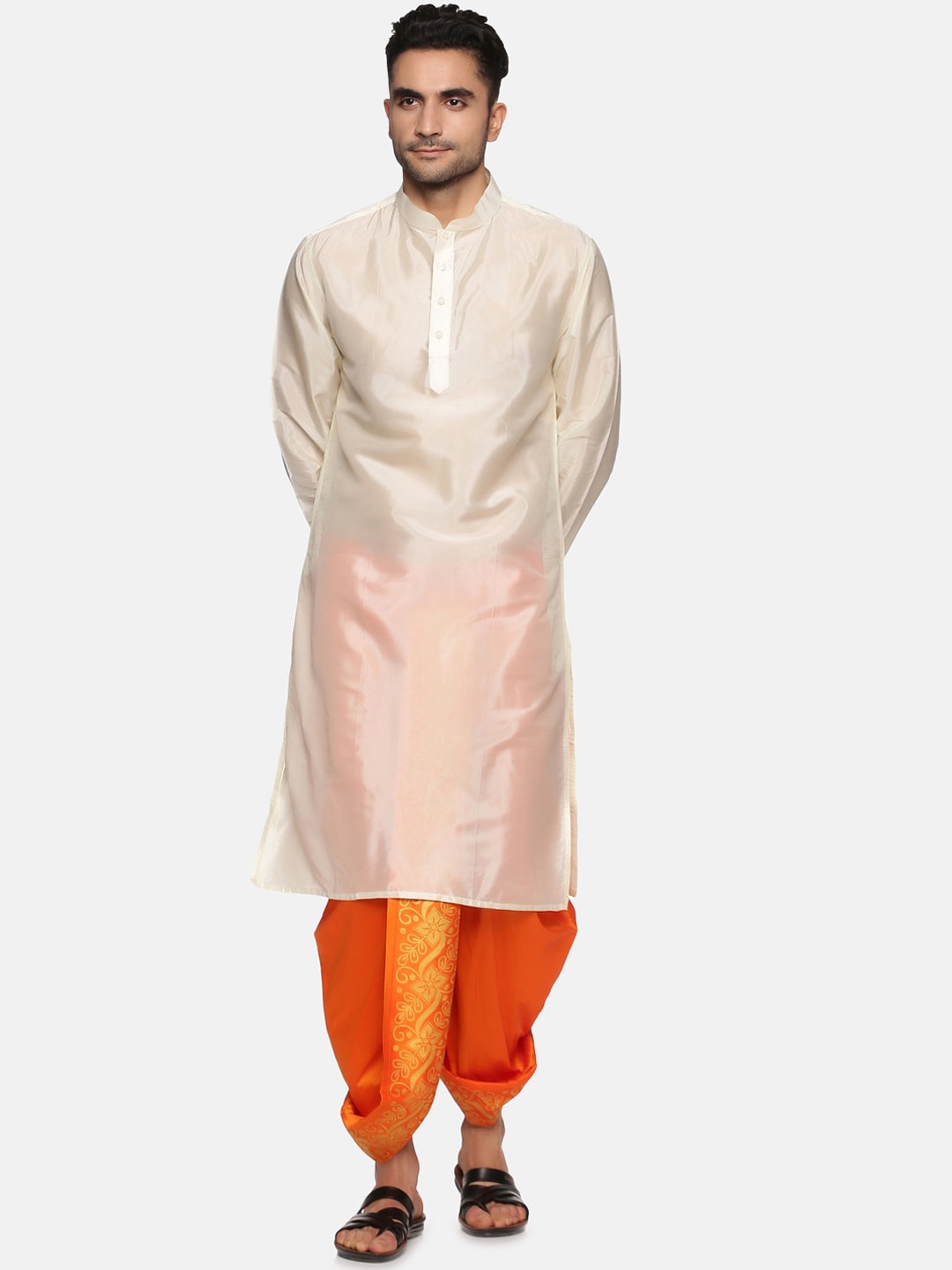 

Sethukrishna Men Cream-Coloured Kurta with Dhoti Pants