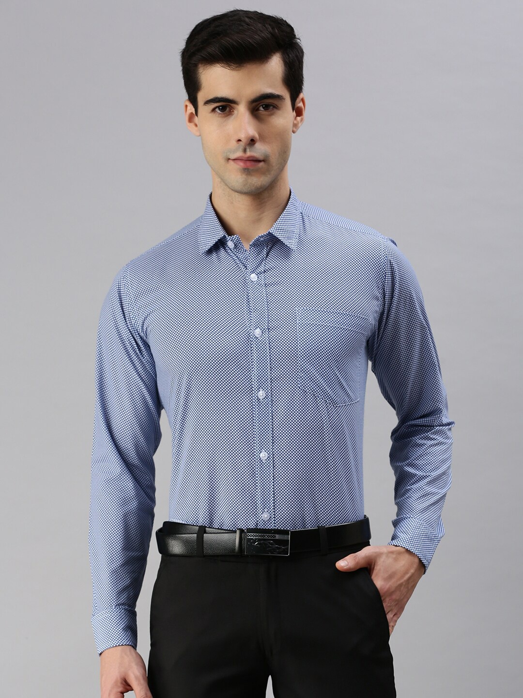 

WHITE HEART Men Blue Checked Formal Shirt