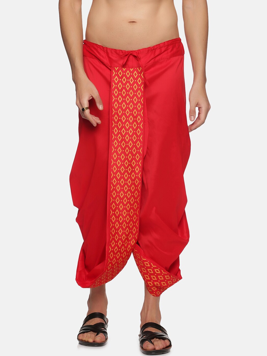 

Sethukrishna Men Red Printed Dhoti