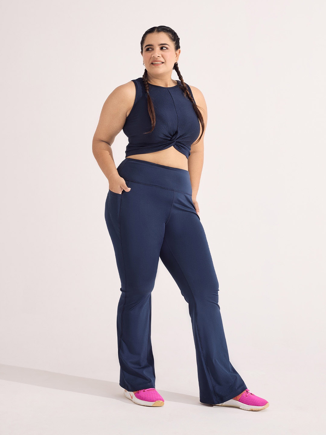 

KICA Women Stretchable Flared Pants With Pockets, Navy blue