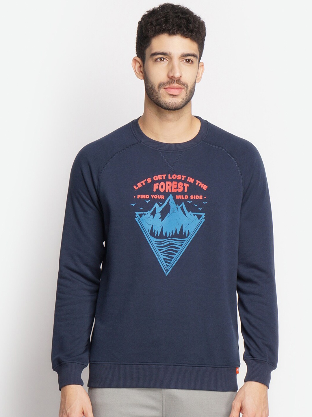 

Wildcraft Men Navy Blue Printed Sweatshirt