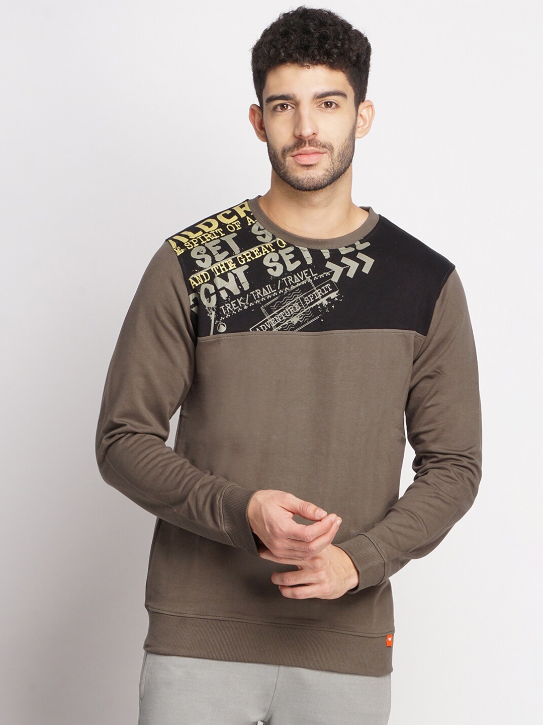 

Wildcraft Men Olive Green Cotton Printed Sweatshirt