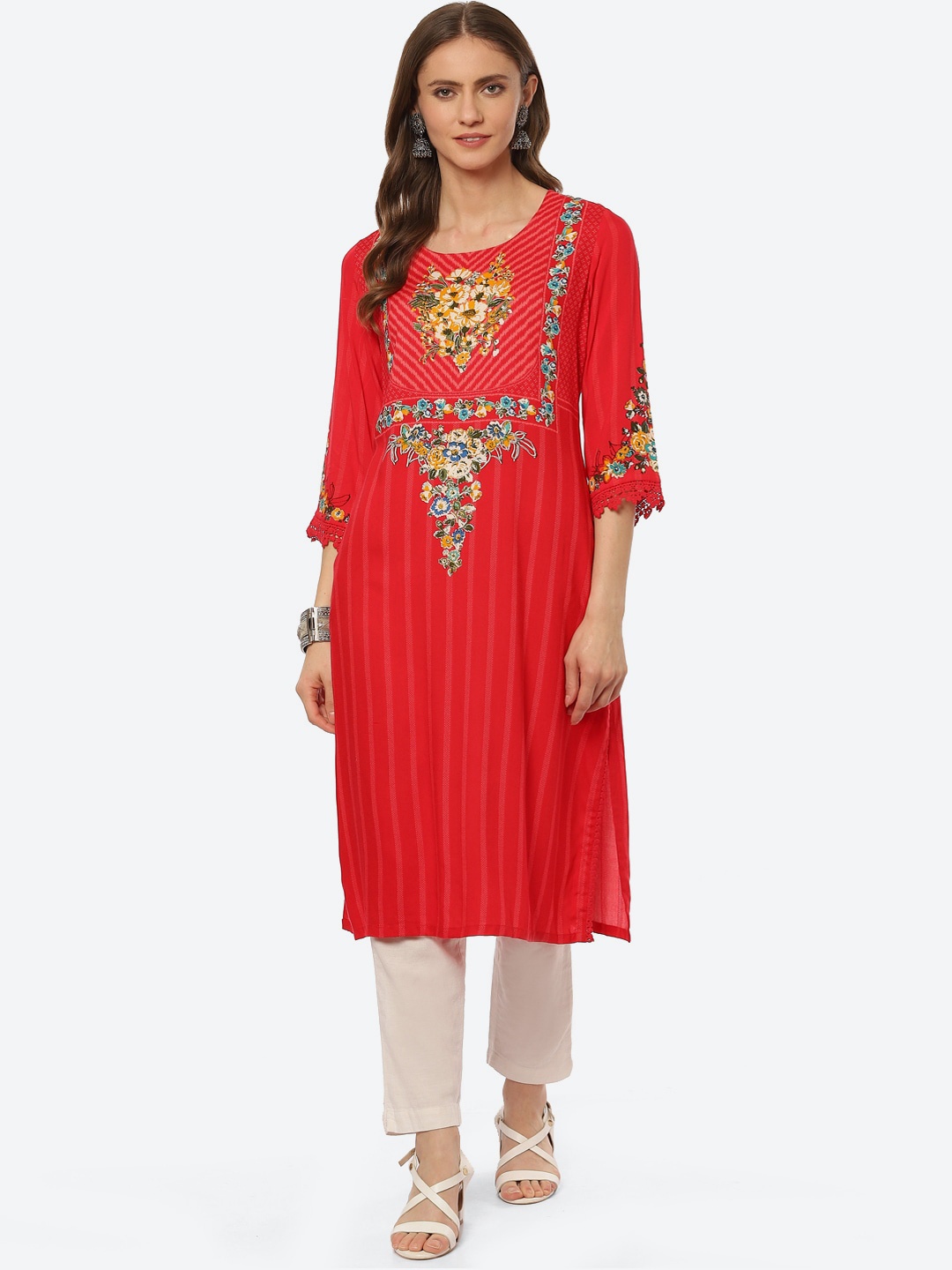 

Rangriti Women Red Embroidered Kurta