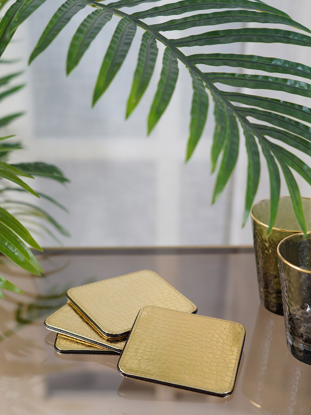 

Pure Home and Living Set Of 4 Gold-Coloured Solid Square Coasters
