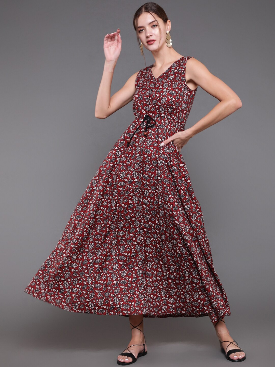 

antaran Women Maroon Floral Pure Cotton Maxi Dress