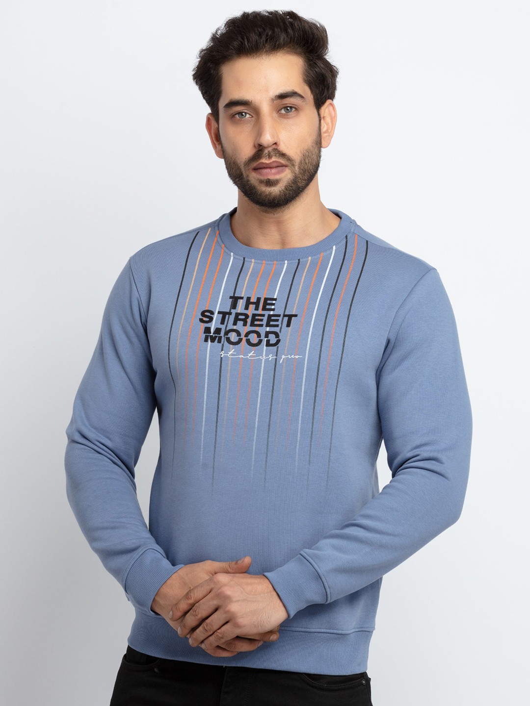 

Status Quo Men Blue Printed Cotton Sweatshirt