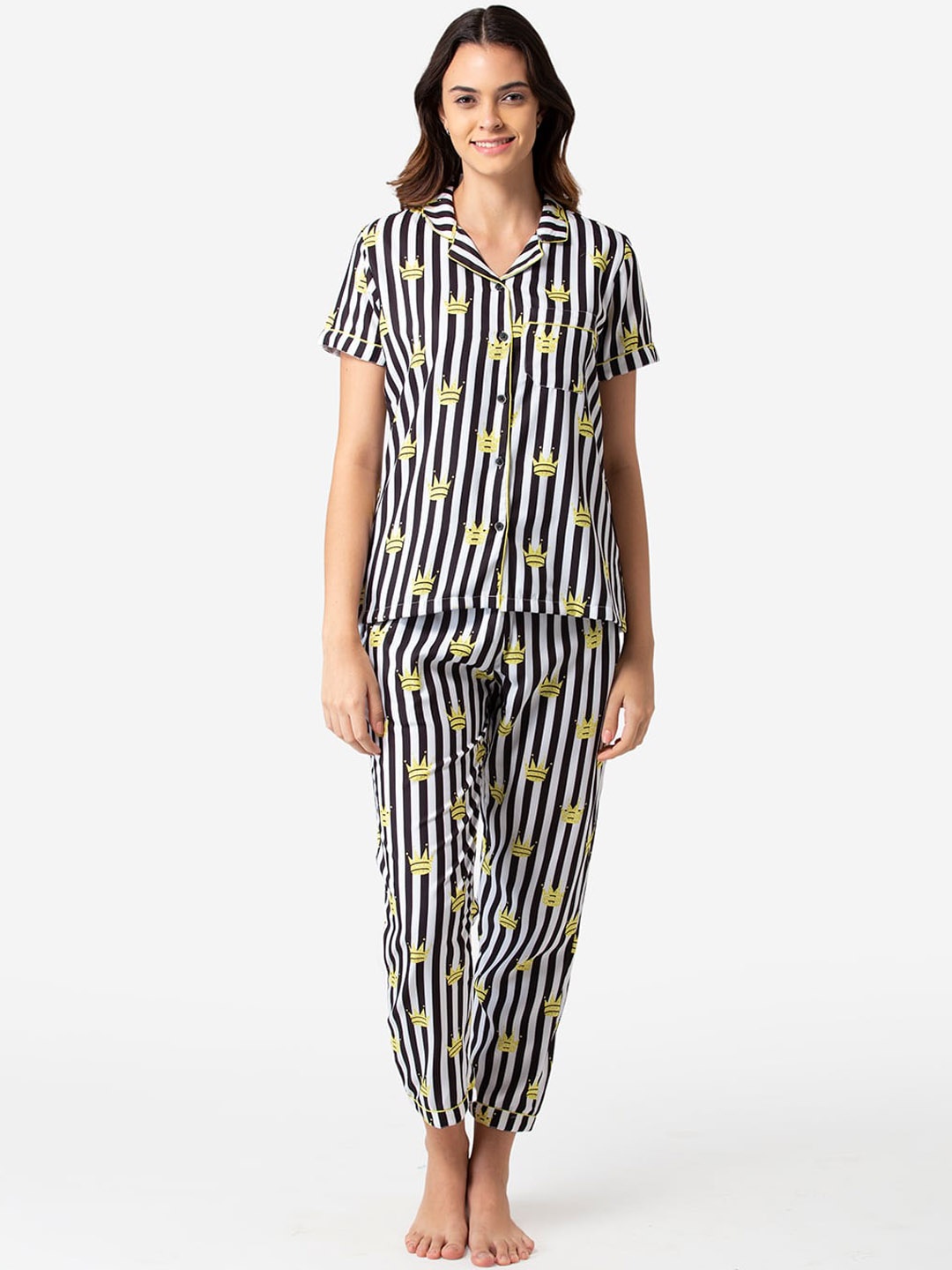 

Bellofox Women Black & White Printed Night suit