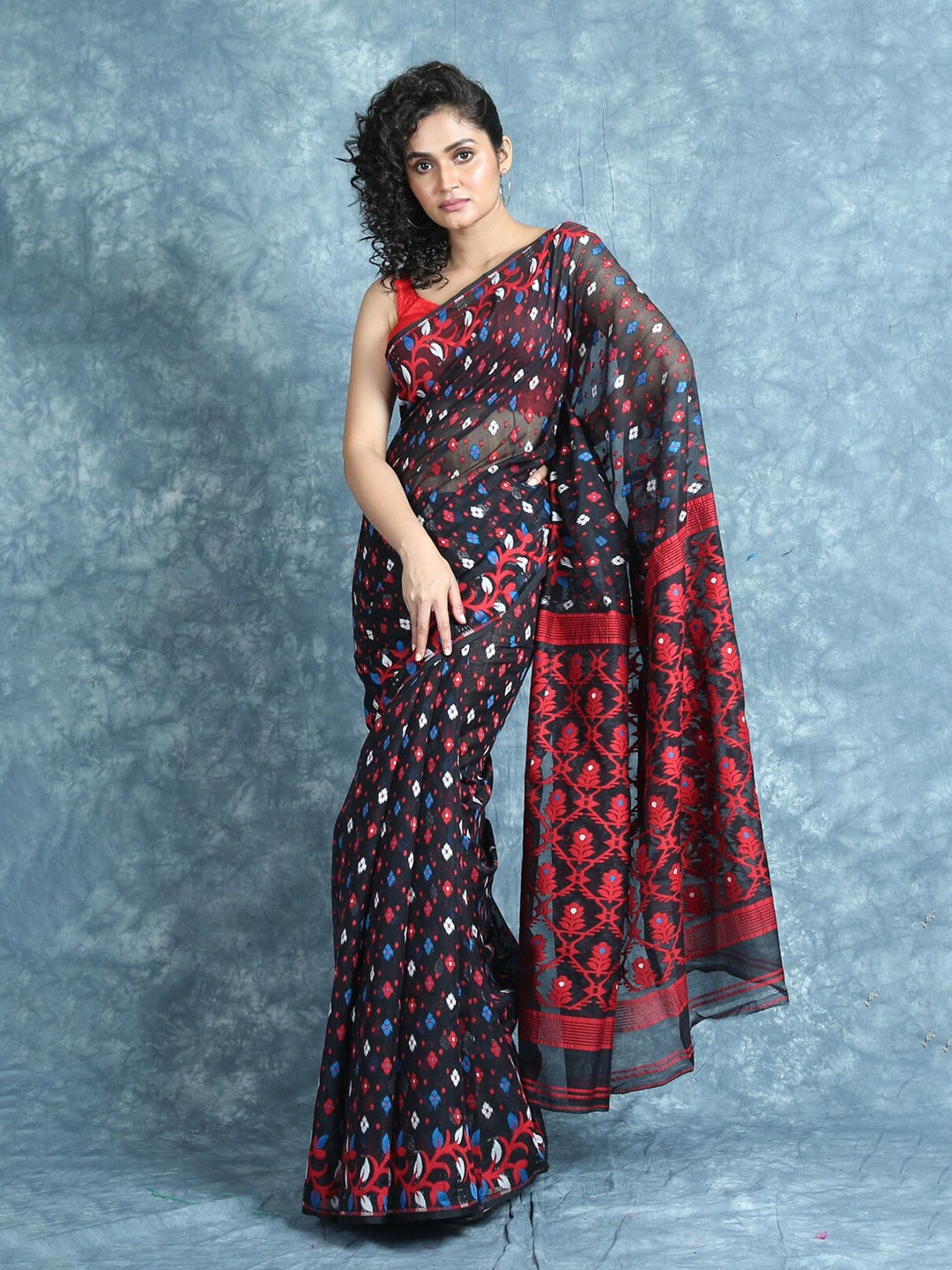 

Arhi Black & Red Silk Cotton Jamdani Saree