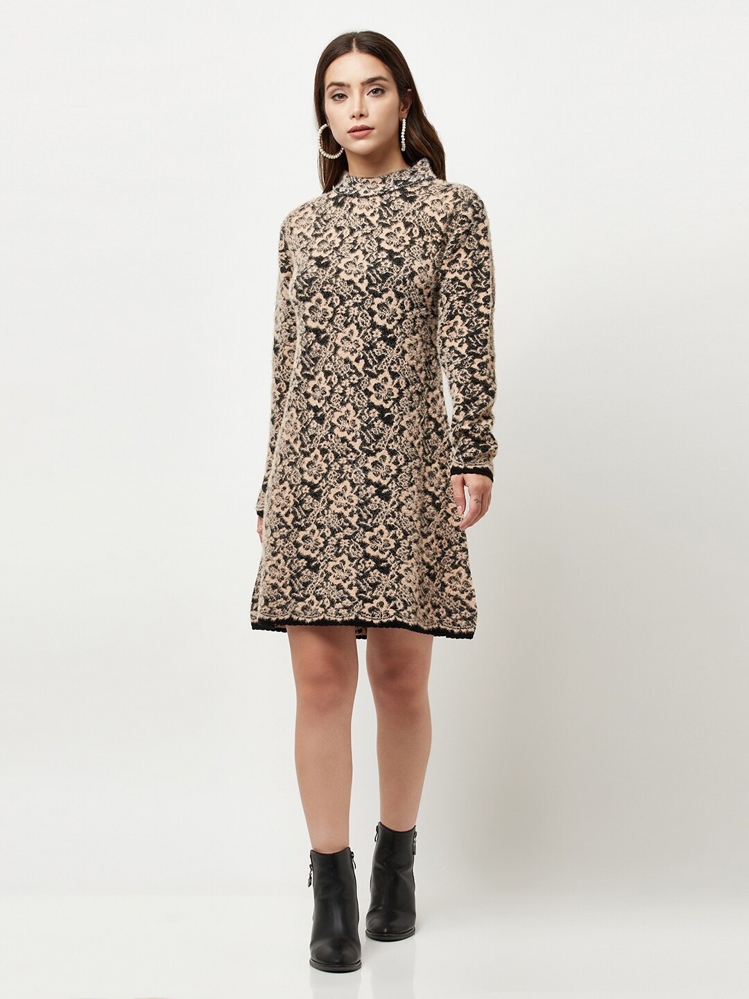 

Knitstudio Women Beige & Black Floral Sheath Dress