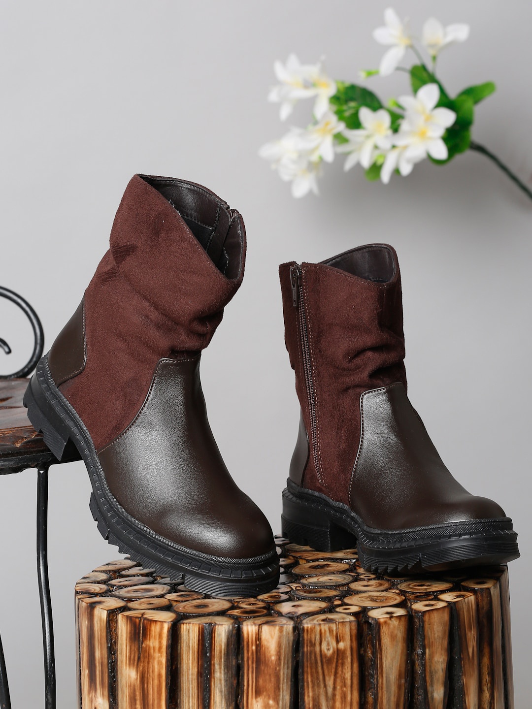 

Bruno Manetti Women Brown Solid Leather Ankle Boots