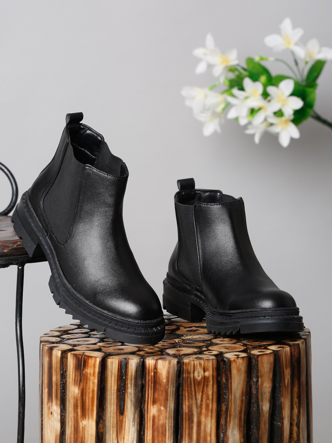 

Bruno Manetti Women Black Solid High-Top Comfort Heeled Chunky Boots