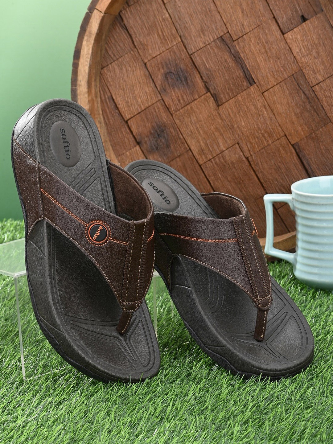 

SOFTIO Men Brown Thong Flip-Flops