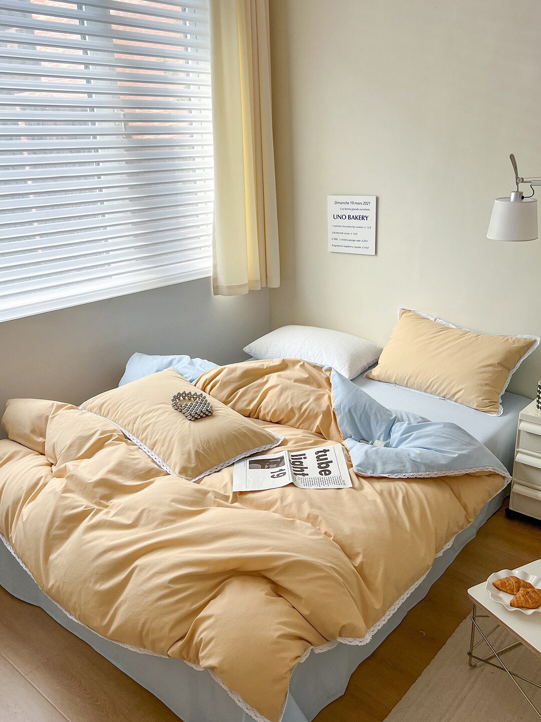 

JC HOME Blue & Cream Solid Polycotton Bedding Set
