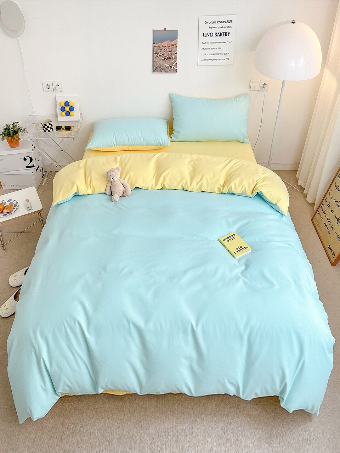 

JC Collection Yellow &Turquoise Blue Printed Poly Cotton Bedding Set with Quilt Cover