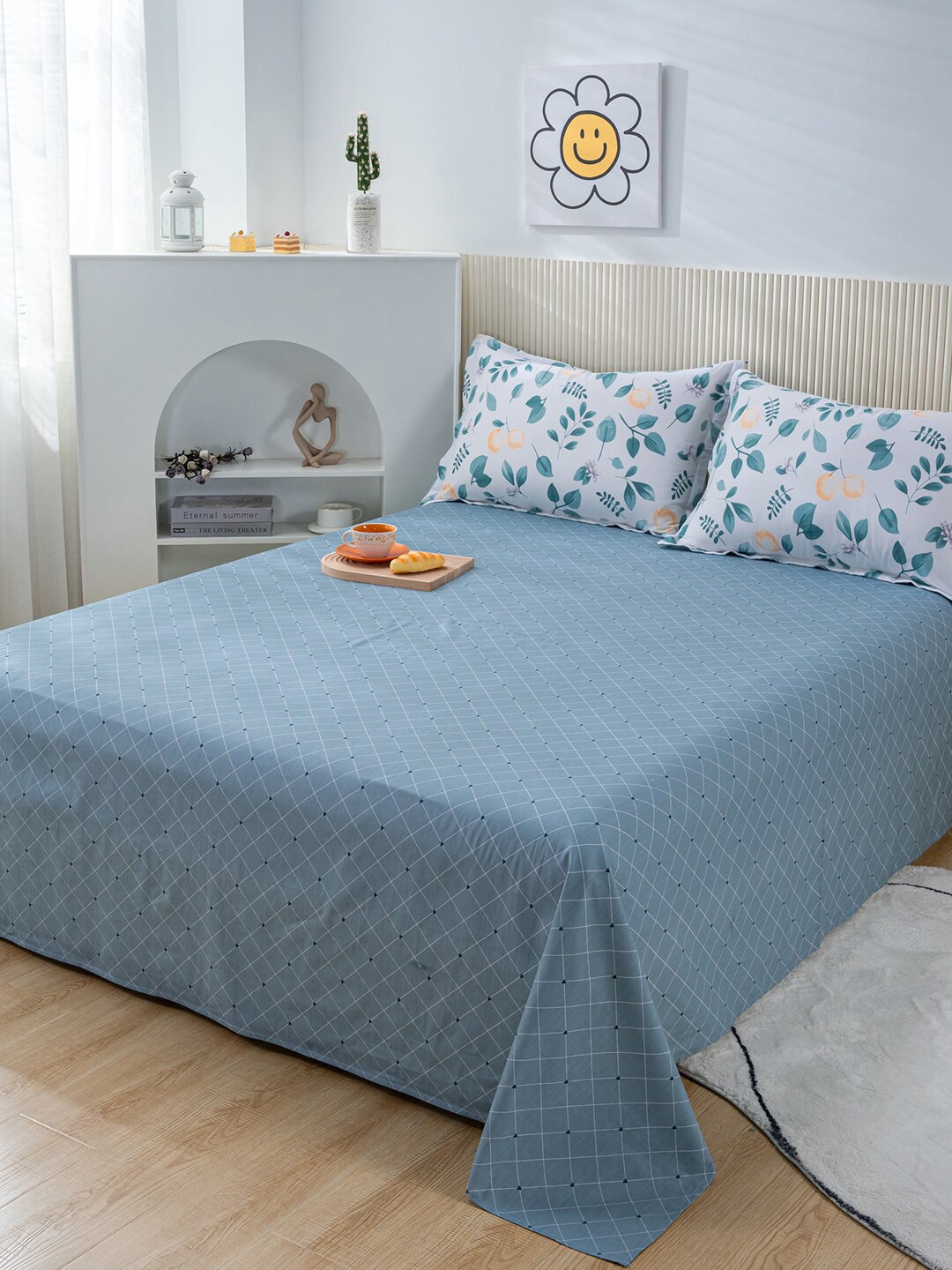 

JC HOME Blue White Printed Double King Pure Cotton Bedding Set