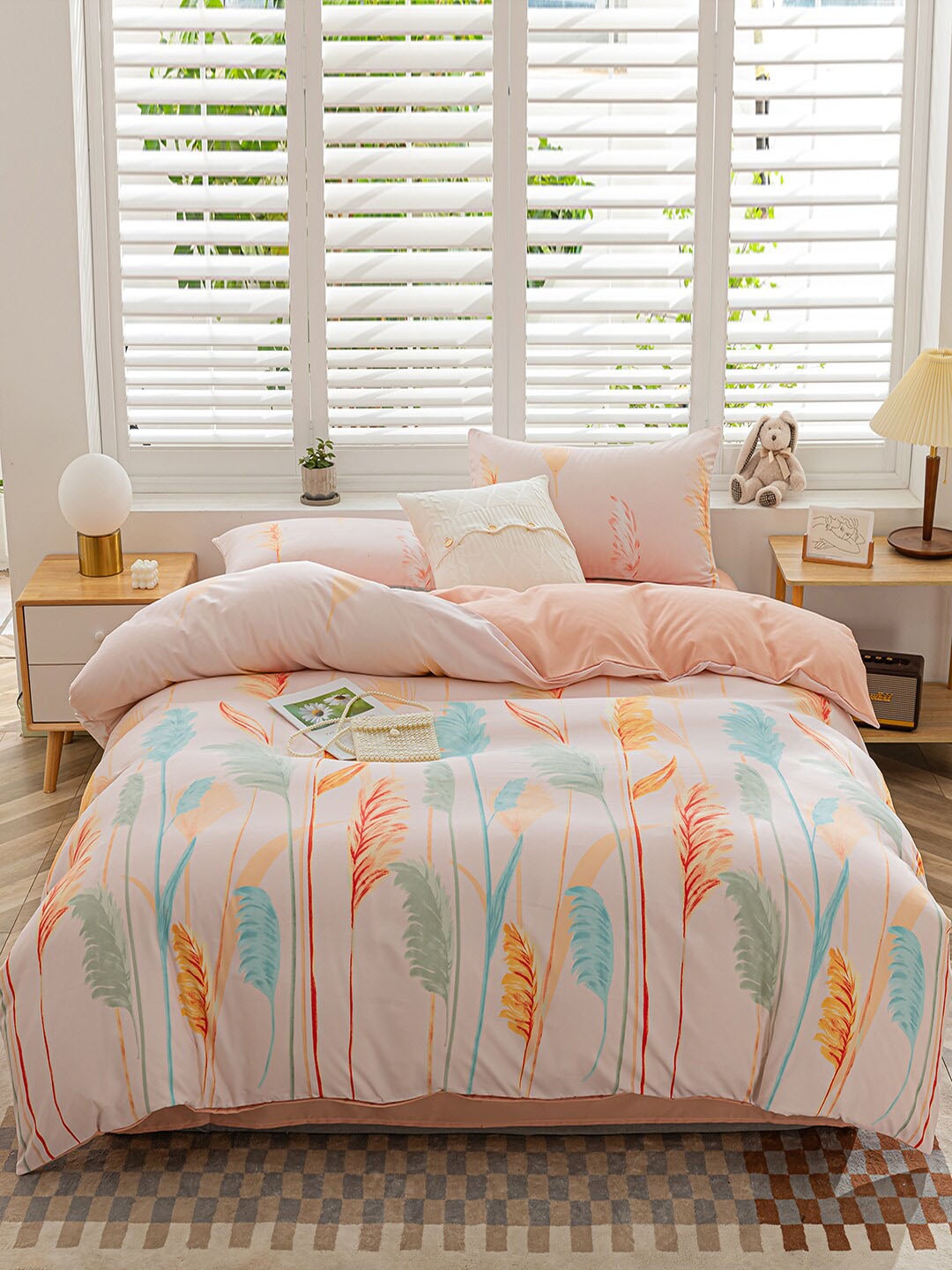 

JC Collection Peach & Blue Printed Double Extra Large Bedding Set With Quilt Cover