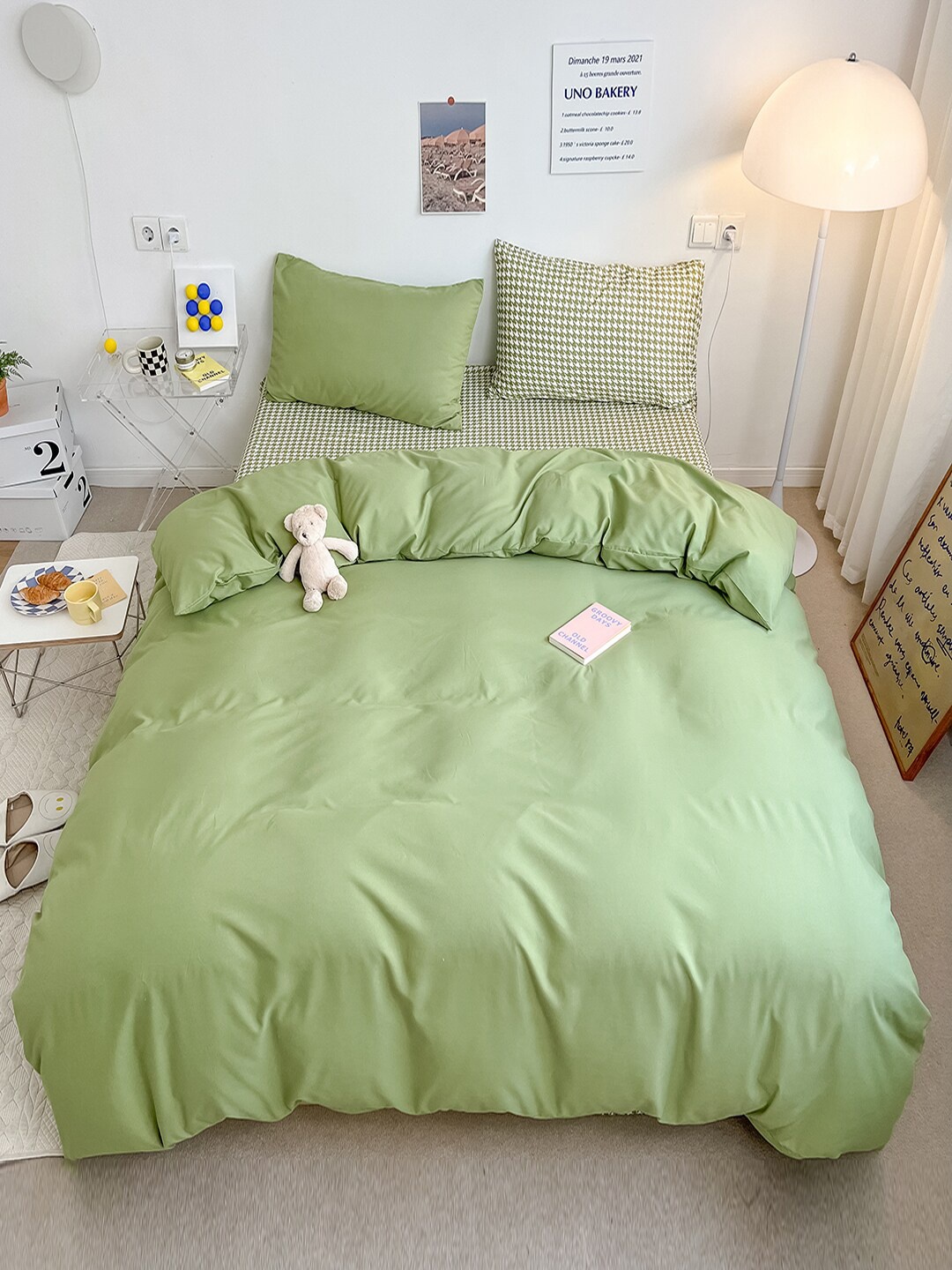 

JC Collection Green Printed Cotton Double Queen Bedding Set