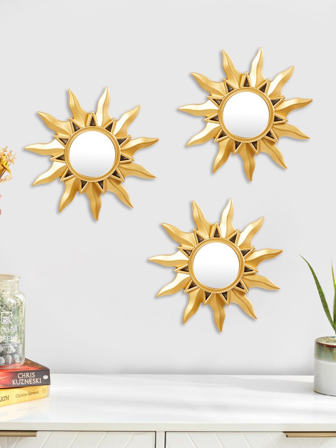 

Home Centre Pack of 3 Unisex Moonbeam Amity Gold Textured Beam Wall Art with Mirror