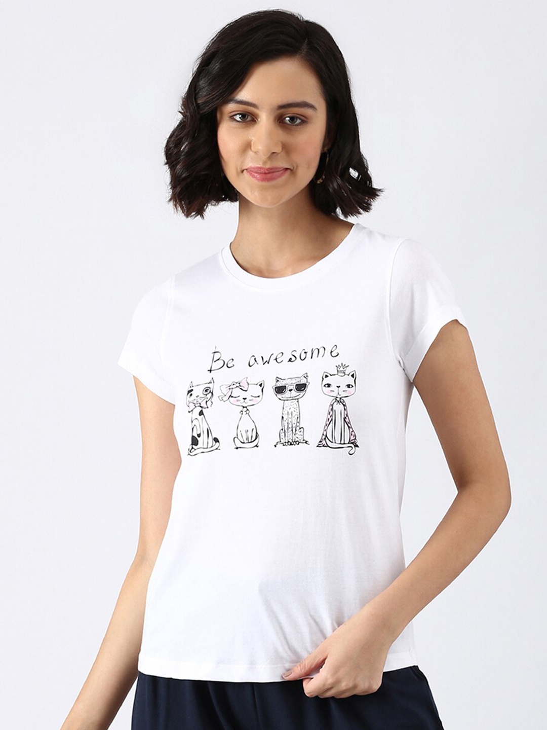 

abof Women White Printed Pure Cotton Regular Fit T-shirt