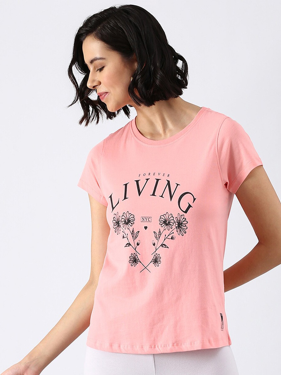 

abof Women Pink Typography Printed Pure Cotton Regular Fit T-shirt