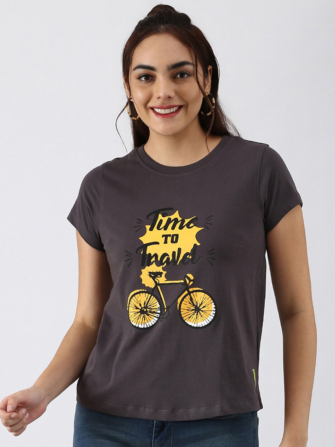 

abof Women Grey Printed Pure Cotton T-shirt
