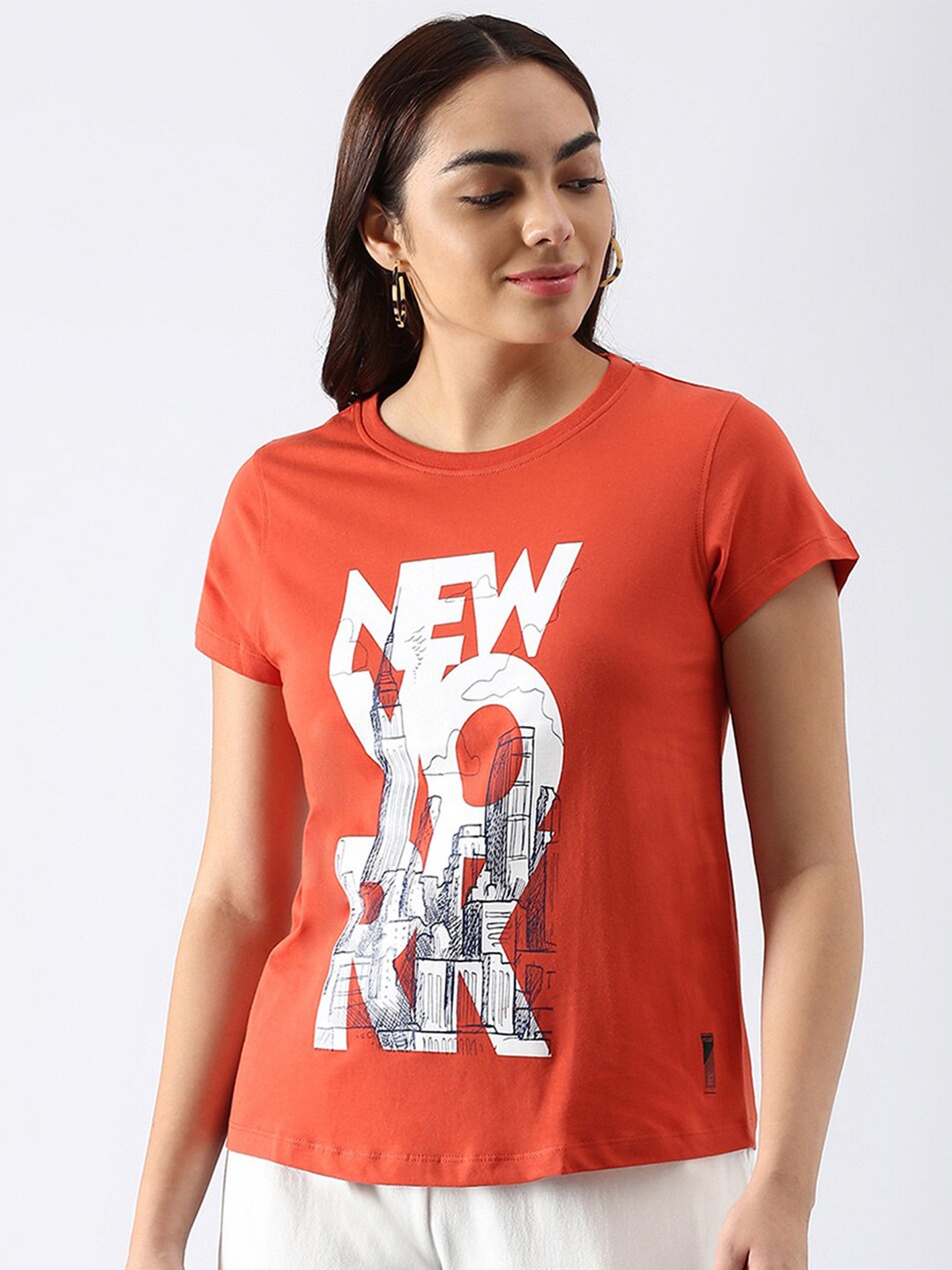 

abof Women Red Typography Printed Pure Cotton T-shirt