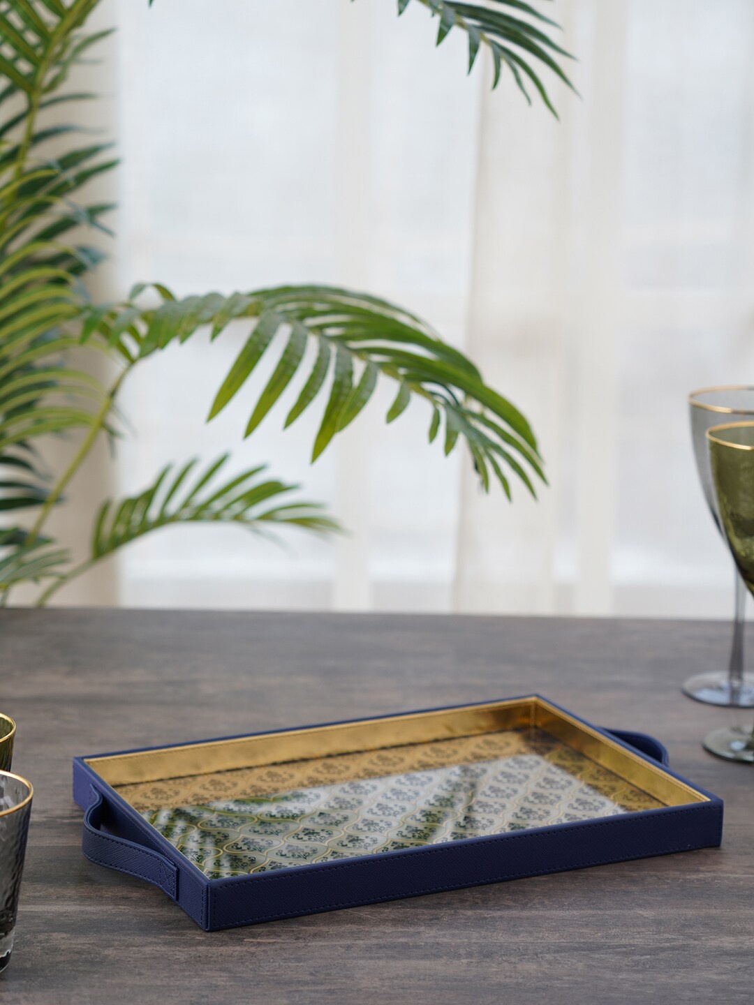 

Pure Home and Living Blue Gold-Toned Printed Rectangle Serving Tray