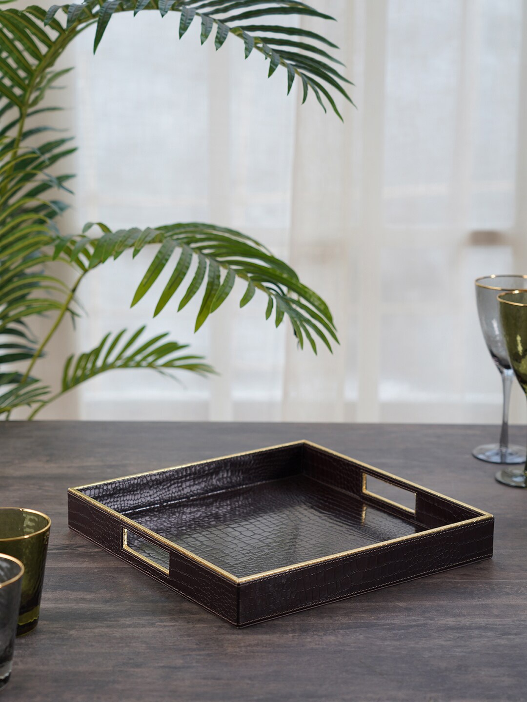 

Pure Home and Living Brown Square Serving Tray