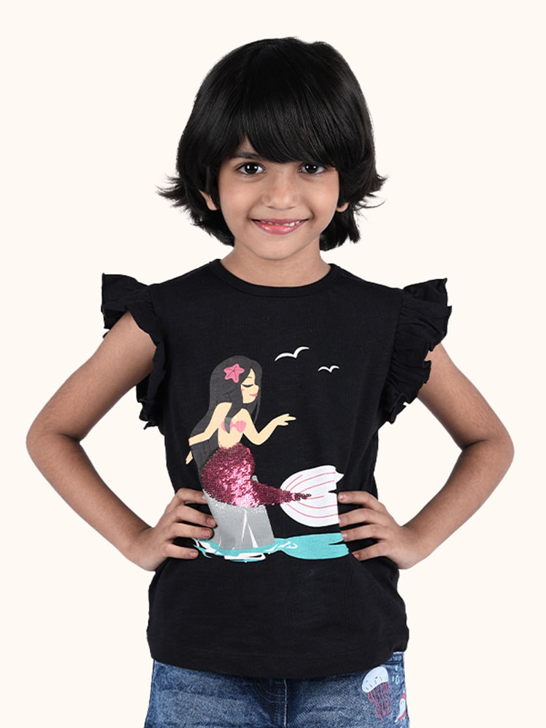 

Zalio Girls Printed T-shirt with Shorts, Black